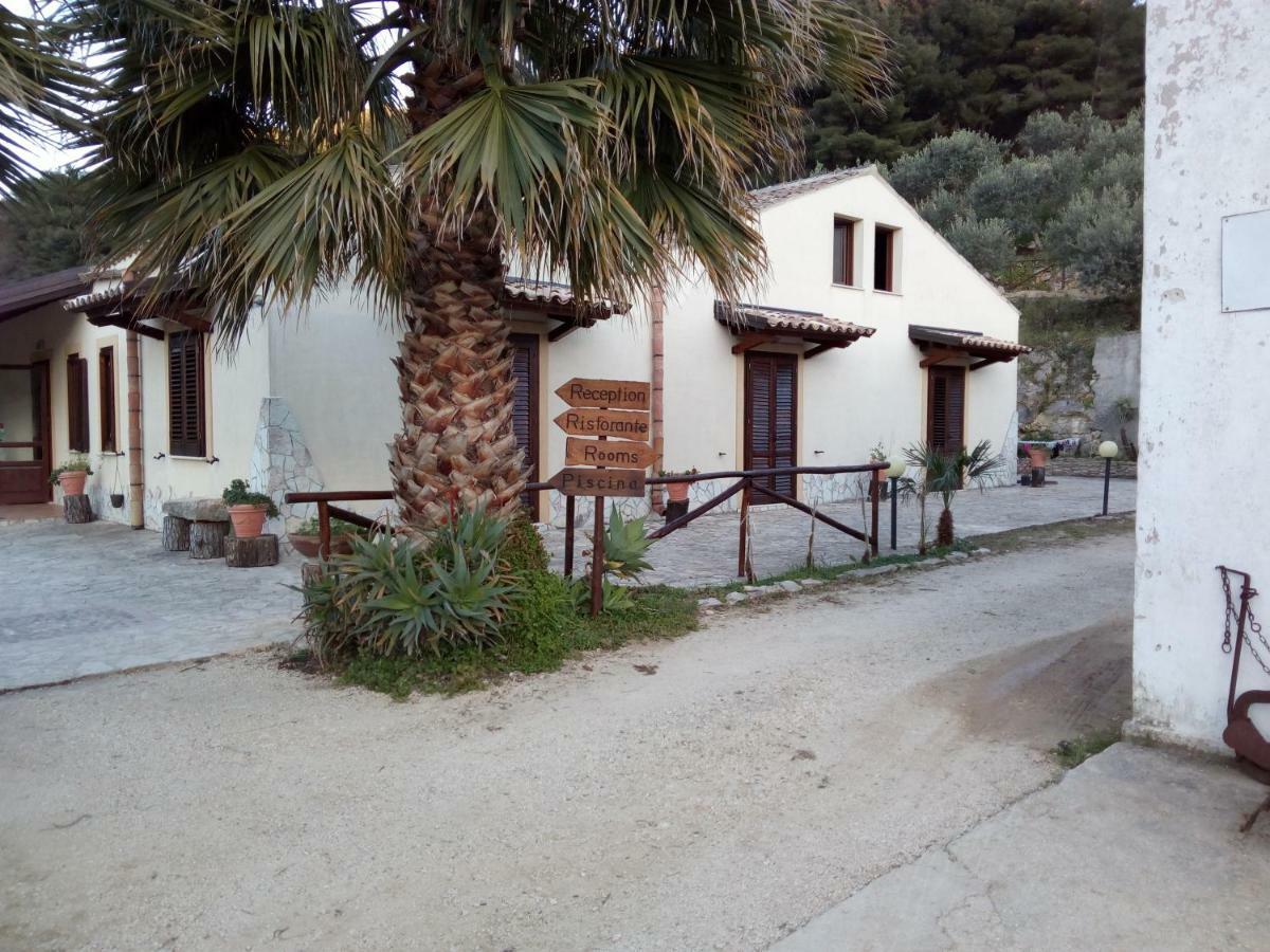 Agriturismo Tenute Pispisa Segesta Calatafimi Luaran gambar
